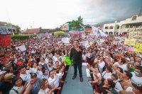 “Los jóvenes van a trascender en Chiapas: Eduardo Ramírez