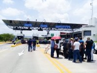 Docentes continúan accionando en Chiapas para exigir la apertura al diálogo al gobierno federal