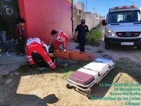 Rápida intervención de Policía Municipal salva vida de persona tirada en zona Norte de SCLC