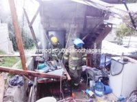Explosión destruye vivienda en San Cristóbal
