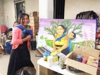 Pintora de San Juan Chamula visita exposición de artista queretano