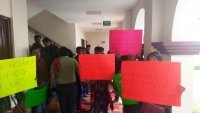 Habitantes de Soyaló exigen libertad de dos presos encarcelados injustamente: dicen familiares