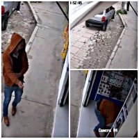 Ladrones roban en puesto de venta de telefonía celular