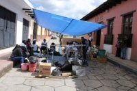 Reubican a desplazados de Huixtán en San Cristóbal