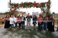 En San Cristóbal de Las Casas, Rutilio Escandón inaugura pavimentación de calles en Colonia Primero de Enero