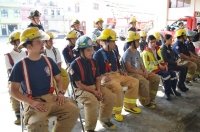 Alcalde de San Cristóbal reconoce y felicita a los bomberos en su día