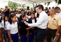 La educación reivindica a la sociedad y es fundamental en el progreso de Chiapas: Rutilio
