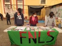 Plantonistas del FNLS que están en la Plaza de la Paz de SCLC se quejan de actos de provocación 