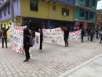 2 de octubre no se olvida, estudiantes marchan en San Cristóbal de Las Casas