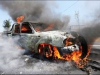 En Altamirano 10 unidades incendiadas en enfrenteamiento entre transportistas