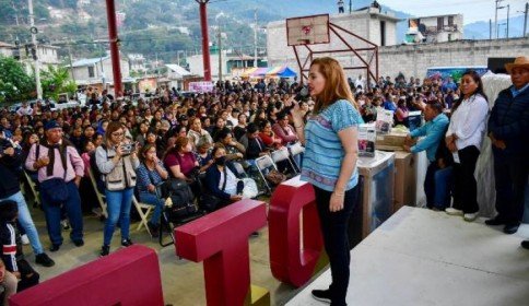 Fabiola Ricci encabeza emotiva celebración del Día de las Madres con mujeres de 43 colonias de la Zona Norte