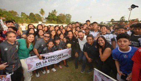 En Tuxtla Chico, Eduardo Ramírez inaugura selectivo estatal de futbol rumbo a Olimpiada Nacional Conade 2026
