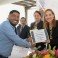 Reconocen a docentes de San Cristóbal por 30 años de servicio en emotivo homenaje magisterial