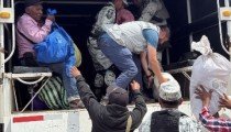 Gobiernos federal y estatal acompañan retorno de desplazados a sus hogares