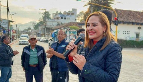Inaugura Fabiola Ricci semáforos en La Garita para fortalecer la seguridad vial en la zona oriente