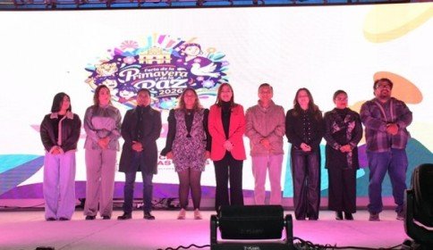 Presentan cartelera oficial de la Feria de la Primavera y de la Paz 2026 en San Cristóbal