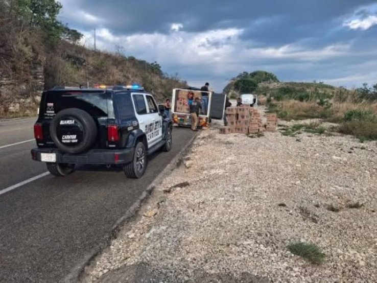 Guardia Estatal de Caminos refuerza acciones de auxilio y prevenci&oacute;n en las carreteras de Chiapas