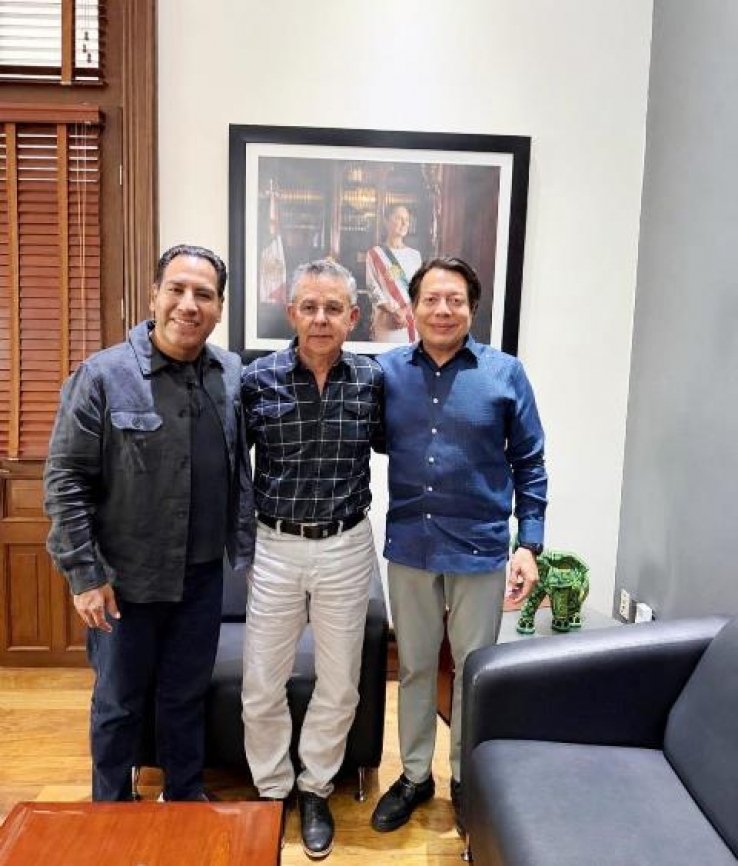 Eduardo Ram&iacute;rez participa en mesa tripartita para fortalecer la educaci&oacute;n y atender al magisterio chiapaneco