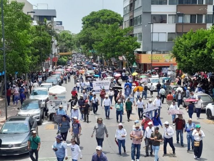 CNTE intensifica presi&oacute;n en Chiapas y env&iacute;a m&aacute;s de mil 600 docentes al plant&oacute;n nacional