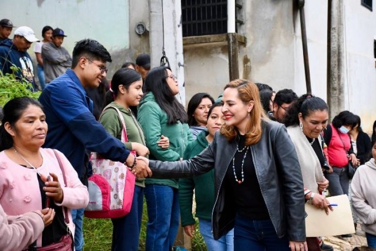 Fortalece Fabiola Ricci el di&aacute;logo con vecinos de El Mirador; reconocen cercan&iacute;a tras 20 a&ntilde;os sin visitas de un alcalde