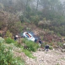 Varios lesionados en choque en Tenejapa, presunto responsable se da a la fuga