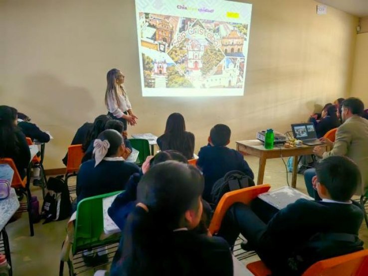 Fortalecen Identidad Cultural en Escuelas con las Rutas Itinerantes de la Chiapanequidad